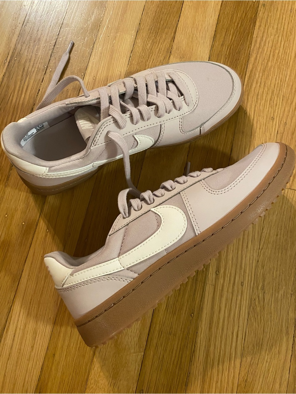 NEW Nike Field General 82 Platinum Violet Gum Womens Shoes